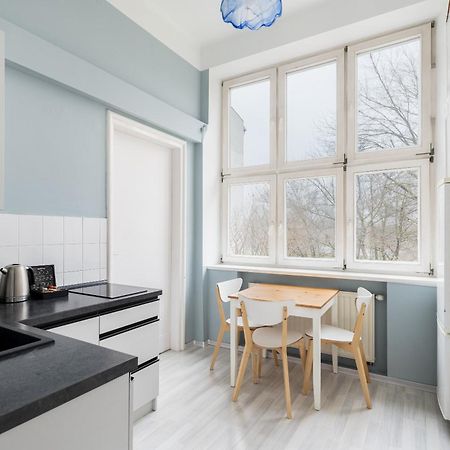 Wawel Apartments - Riverside Castle クラクフ エクステリア 写真