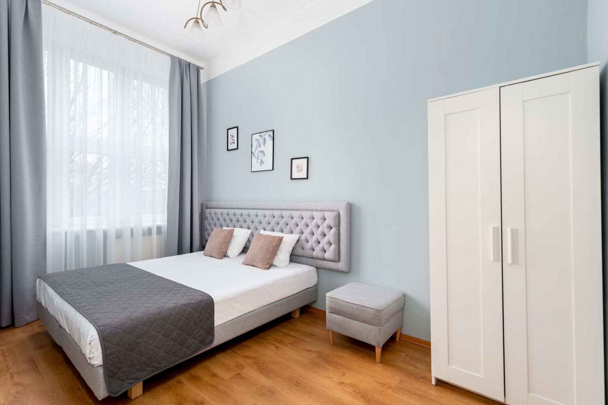 Wawel Apartments - Riverside Castle クラクフ エクステリア 写真