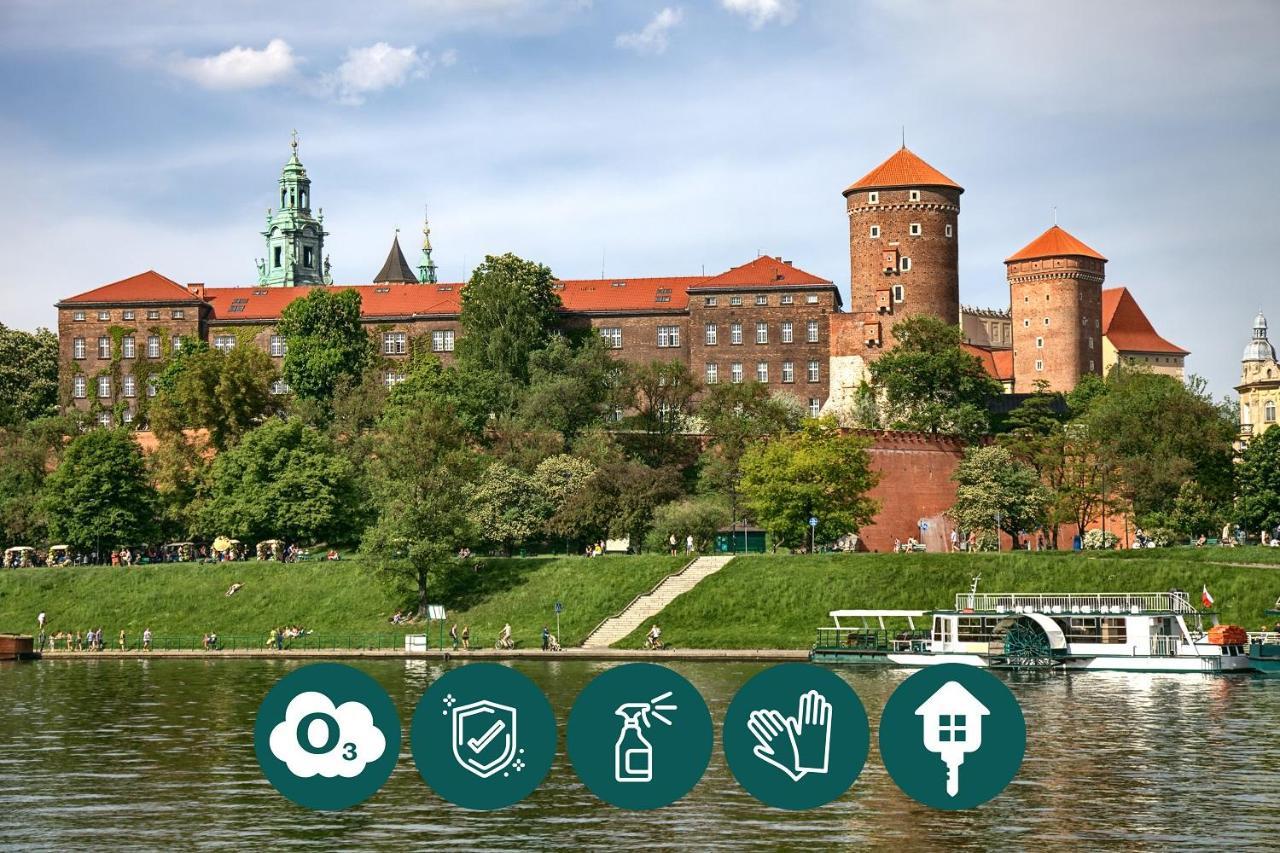 Wawel Apartments - Riverside Castle クラクフ エクステリア 写真